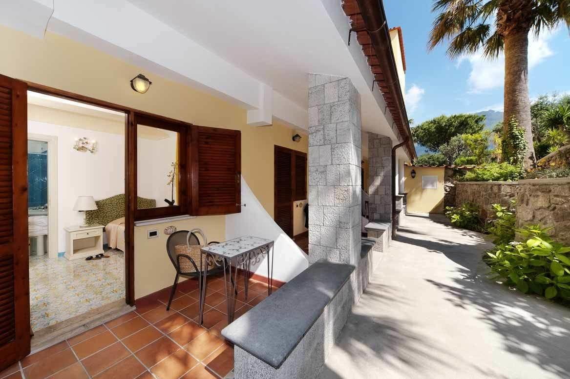 Hotel San Lorenzo Thermal Spa Forio  Exterior photo